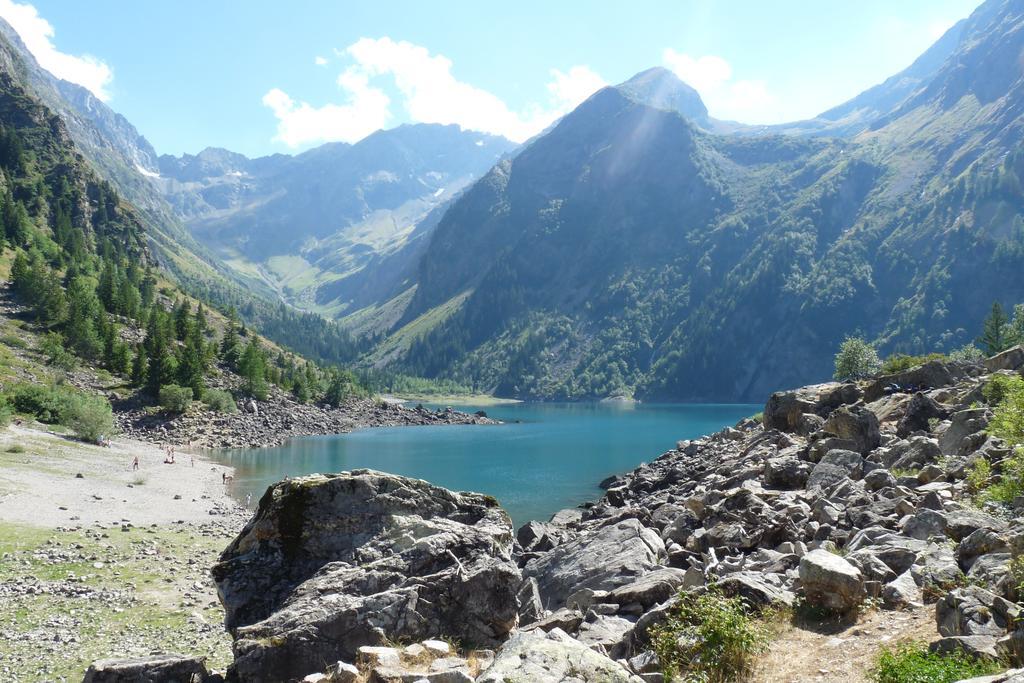 Des Le Bourg-d'Oisans